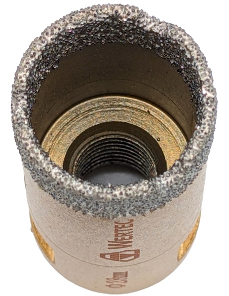 Nasyp diamentowy koronki do gresu Wertec o średnicy 28mm.