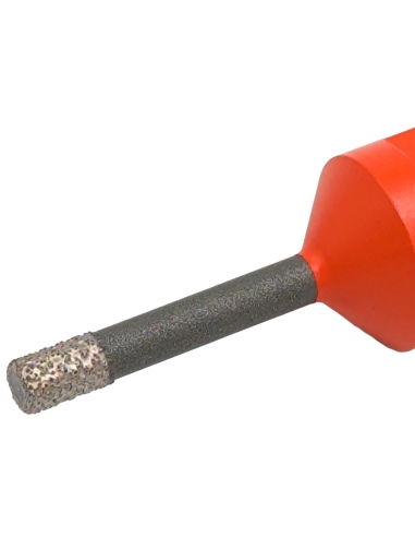 Nasyp diamentowy koronki do gresu Wertec Matrix o średnicy 6mm. Nasyp diamentowy koronki do gresu Wertec Matrix o średnicy 6mm.